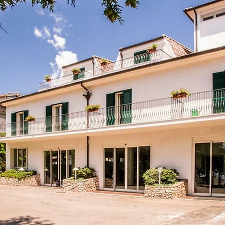 Ξενοδοχείο Poggio Active 3*